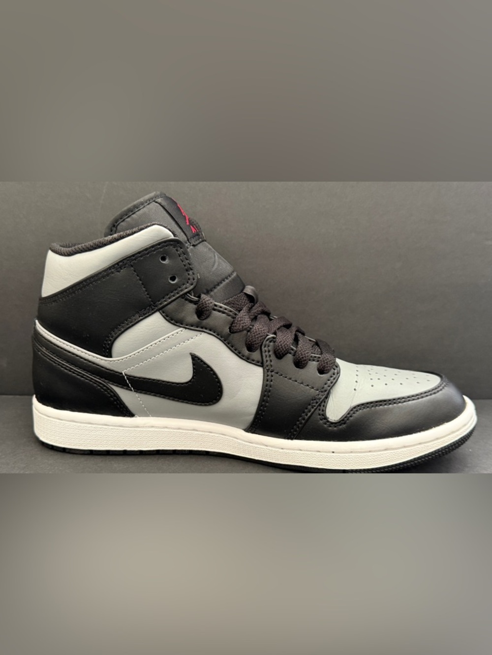 Nike Air Jordan 1 Mid Shadow Red Black Gym Red Grey 554724-096 Men’s Size 8